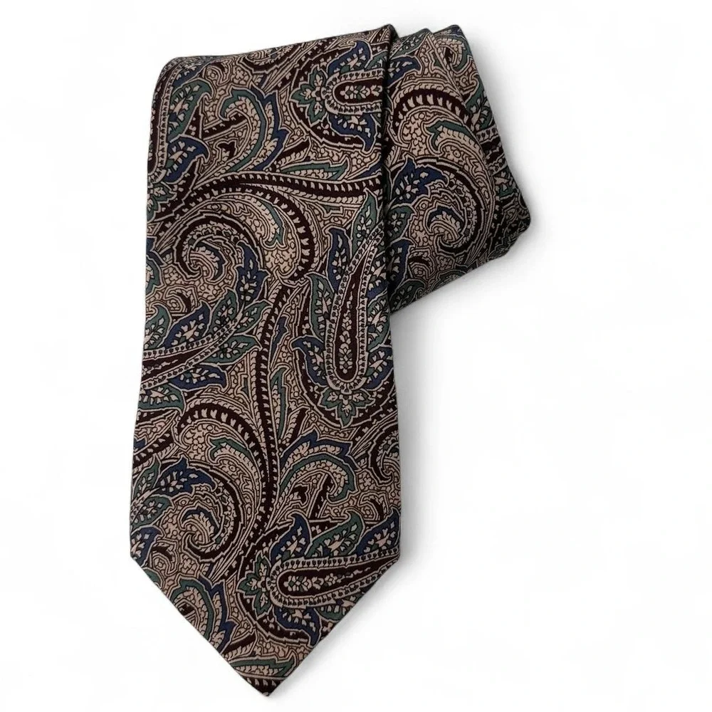 Marcus Neiman-Marcus Collection Paisley 100% Silk Necktie‎ Old Money Korea Made